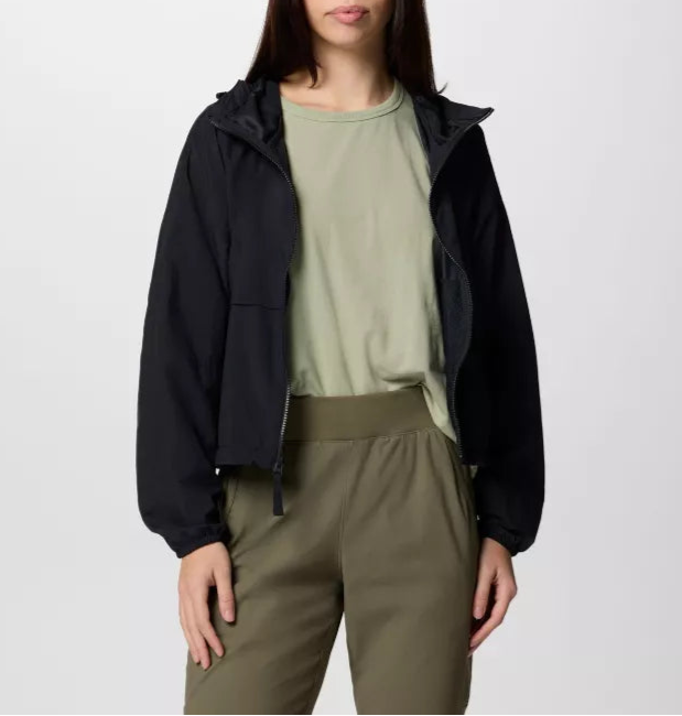 Back design of cropped hooded windbreaker for women